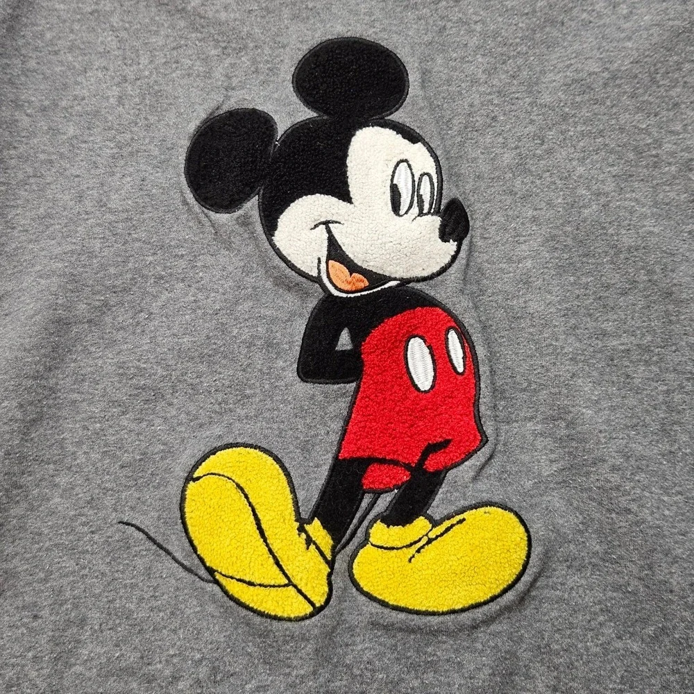 Disney Mickey Mouse Charcoal Gray Chenille Patch High-Low Sweatshirt XXL MYSJMX9